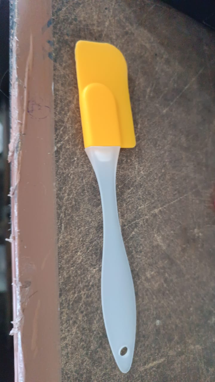 Silicone Cooking Spatula for Baking (1 Pc / 18 Cm) Silicone Cooking Spatula for Baking (1 Pc / 18 Cm)